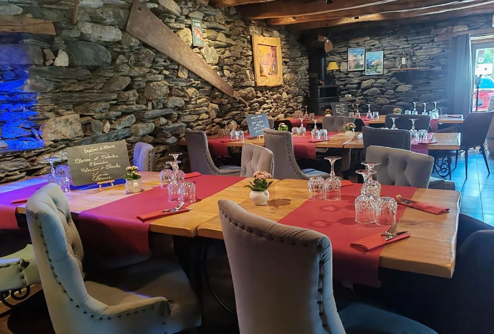 L' Auberge Du Chateau Génos Frankrig